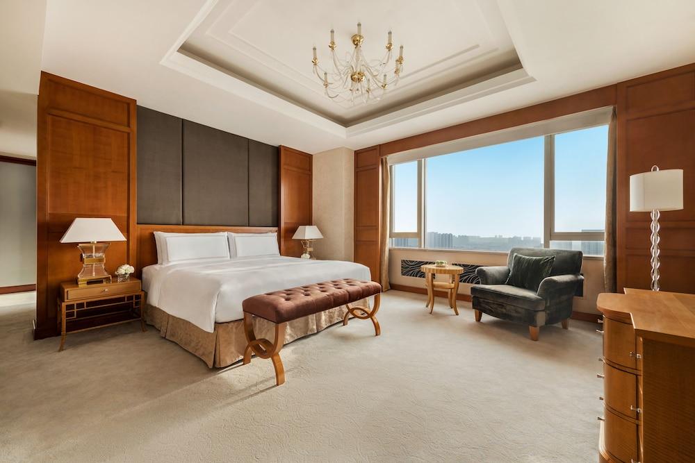 Shangri-La Huhhot Екстериор снимка