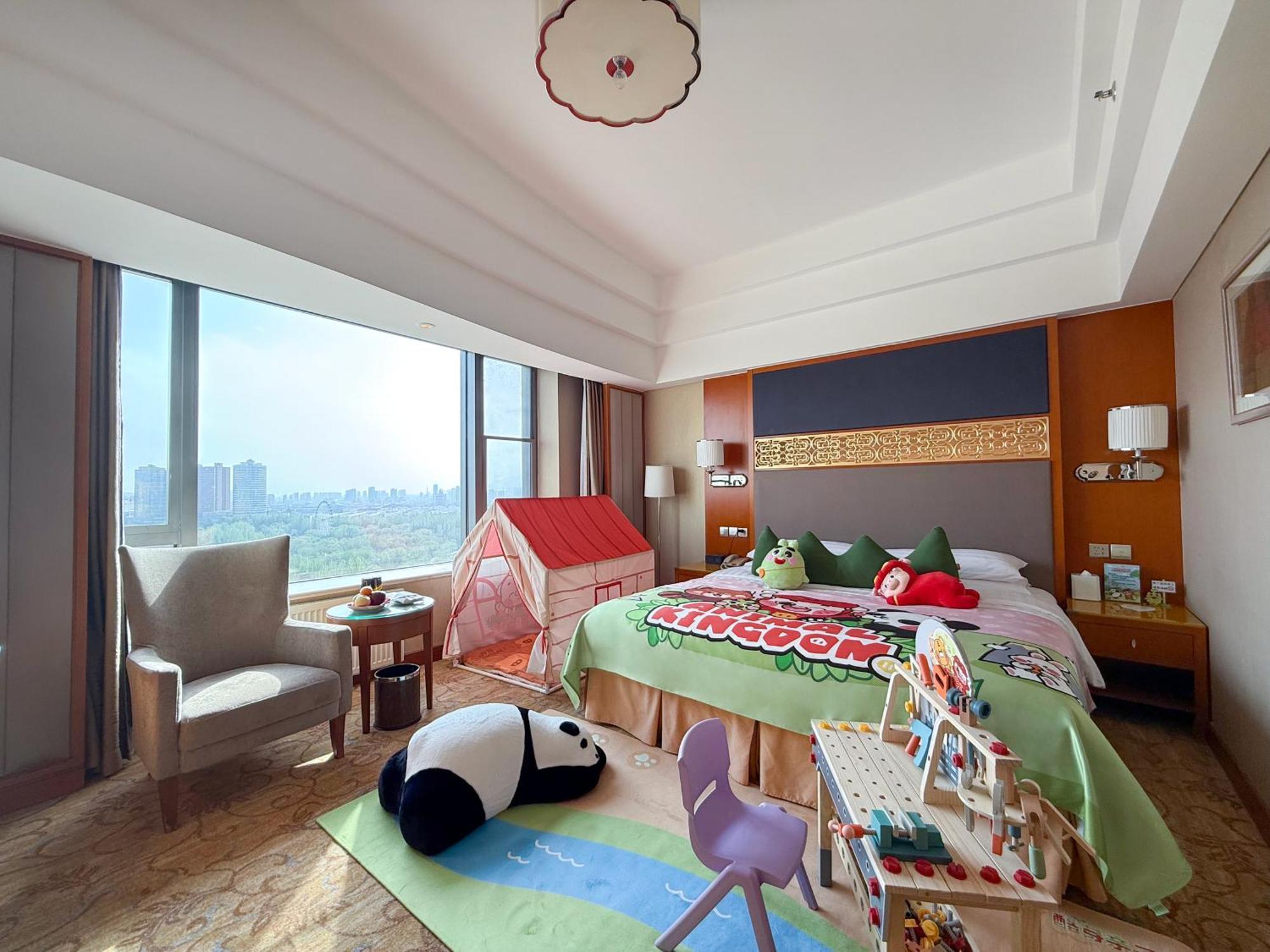 Shangri-La Huhhot Екстериор снимка