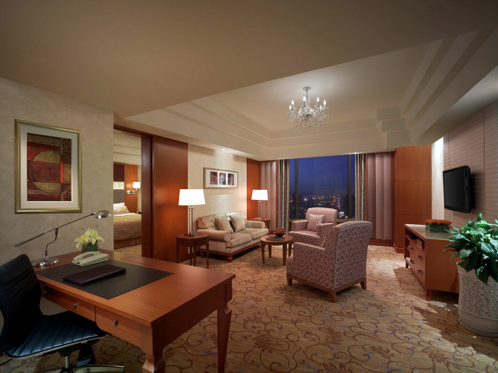Shangri-La Huhhot Екстериор снимка